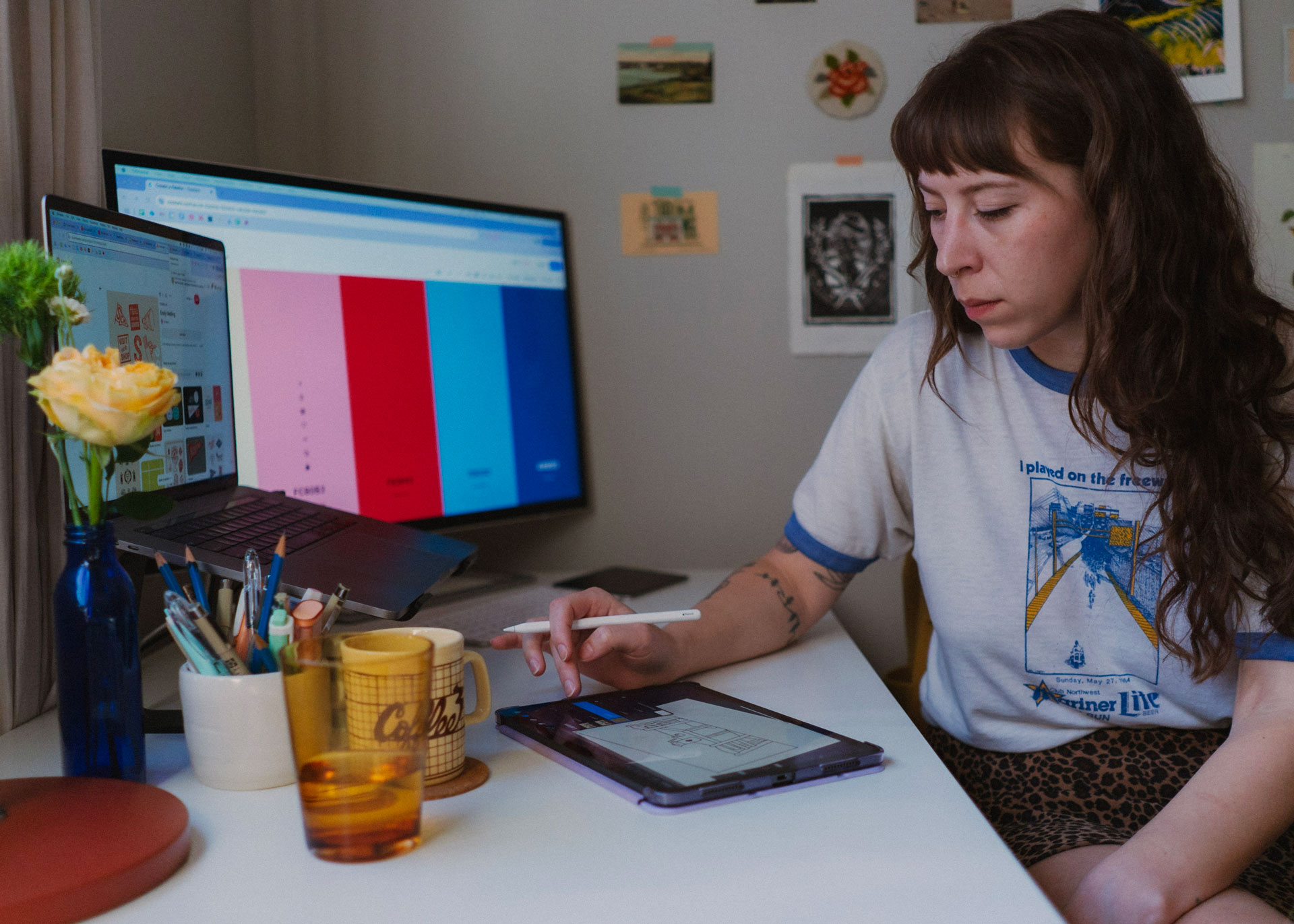 ApriliPadDesk